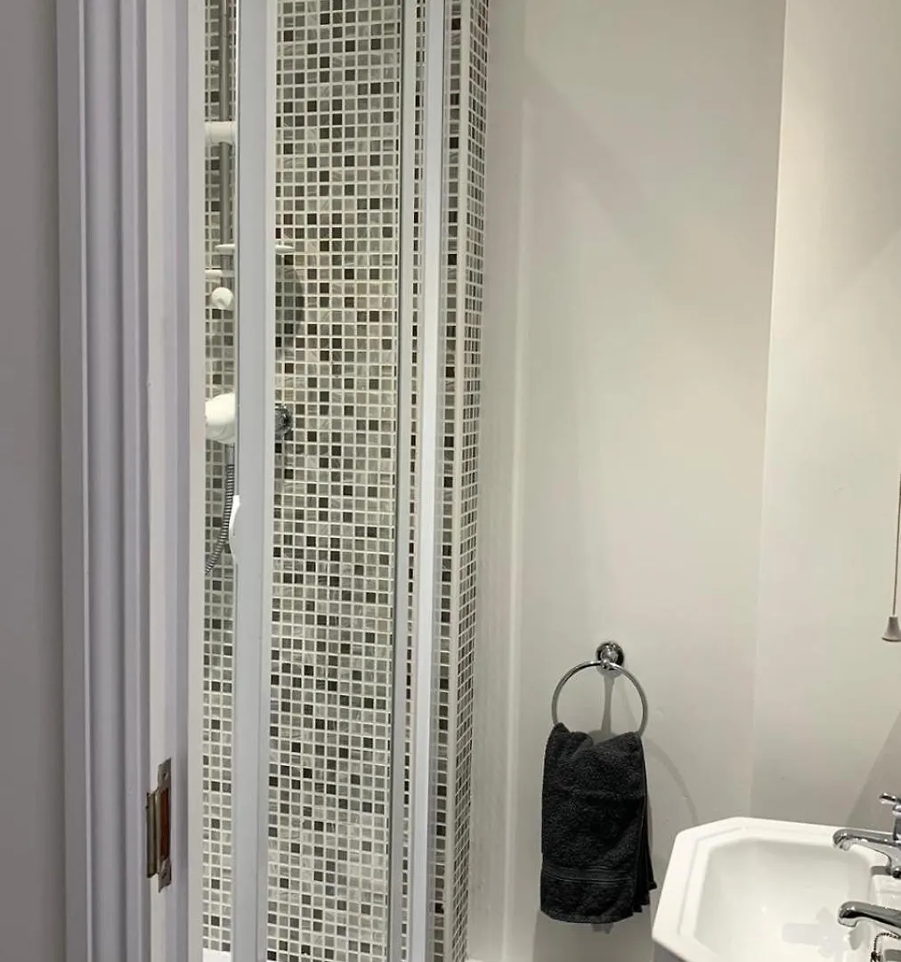 Cambridge Square Exec Apartment 미들즈브러 영국
